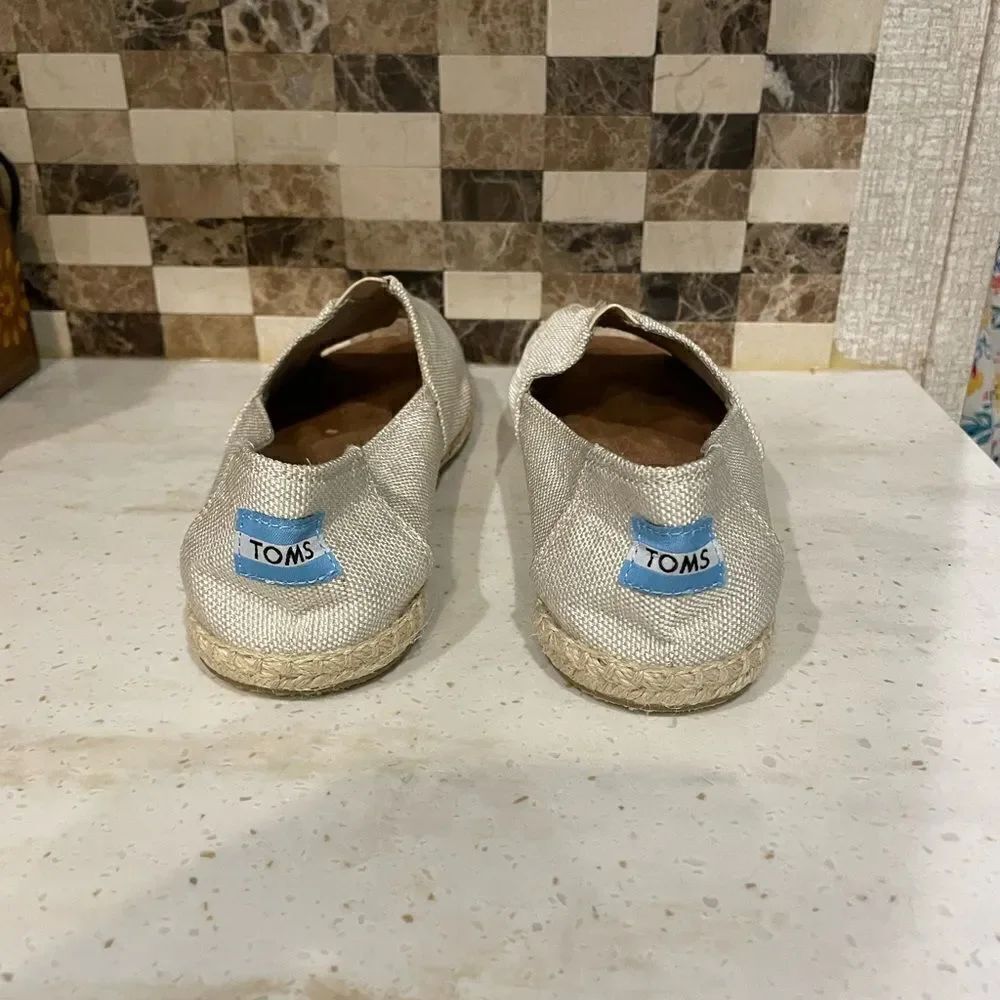 Toms Open Toe Shoes 